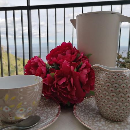 Al Bajah Loft Monovano Con Requisiti Hotel Taormina Buitenkant foto